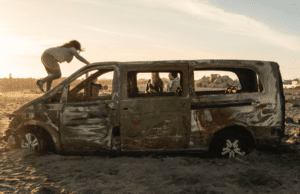 IDFA Best of Fests review: Punta Sacra by Francesca Mazzoleni