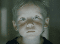 Visions du Réel Int’l Competition: Users by Natalia Almada