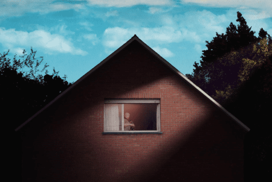 CONNEXT series project: The Mysterious Case of the Belgian Triangle by Bram Conjaerts