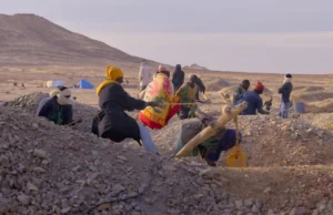 IDFA Frontlight interview: 2G by Karim Sayad