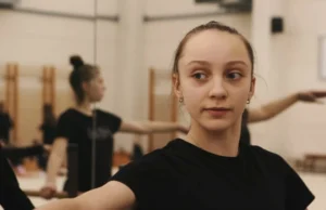 IDFA Youth Competition: Girl Away from Home by Simon Lereng Wilmont, Alisa Kovalenko