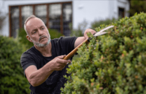 CPH:DOX: F:ACT AWARD: The Gardener, the Buddhist & the Spy by Håvard Bustnes