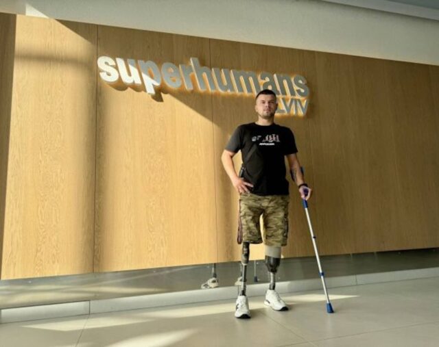 thumb_600x475_superhumans