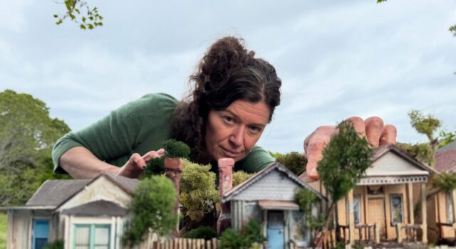 Berlin Competition: YO (Love is a Rebellious Bird) by Anna Fitch, Banker White